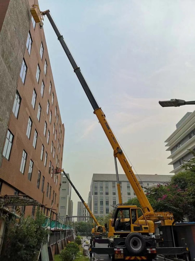 解放汽车吊出租哪家好，选择最靠谱的服务商指南