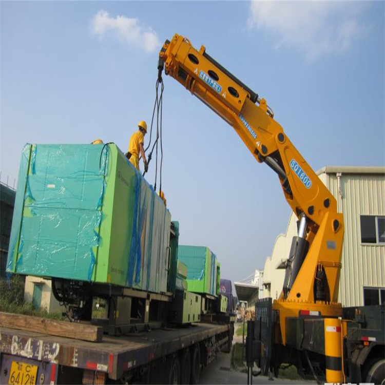 解放100吨折臂吊出租大概多少钱