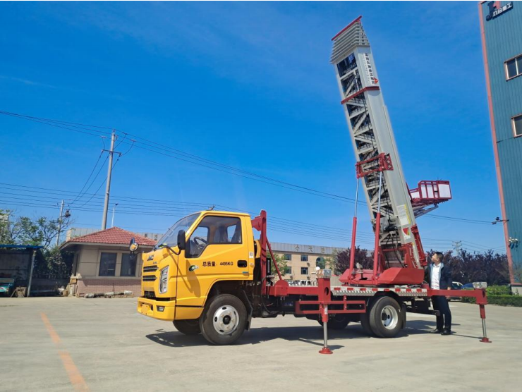 解放云梯车出租费用解析：如何选择更具性价比的服务