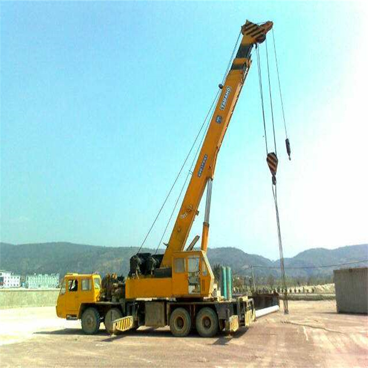 解放小型吊车出租价格是多少